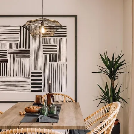Lioua - 2 Bedrooms And Balcony In Lapa Апартаменти *