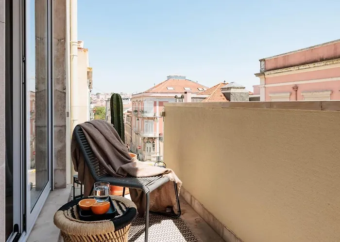 شقة Lioua - 2 Bedrooms And Balcony In Lapa Lisboa